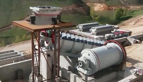 Unraveling Rough Concentrate Grade Inversion
